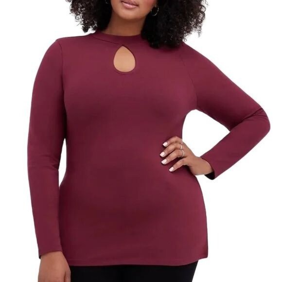 Torrid Plus Size 2 (2X) Burgundy Mock Neck Keyhole Long Sleeve Top Open Back - Picture 1 of 8
